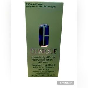 Clinique dramatically different moisturizing lotion with pump